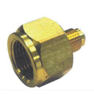 Rézcső közcsavar szűkítő külső-belső 3/8"-6mm