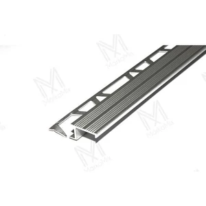 MM aluminium lépcsőprofil barázdált 10mm eloxált ezüst 2,5m