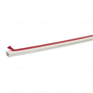 Vezetékcsatorna öntapadós fehér ultra 25x25mm 2fm/db