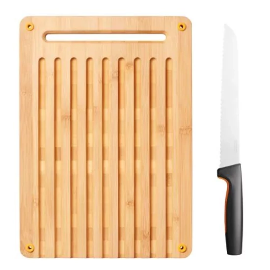 Fiskars Functional Form bambusz vágódeszka és kenyérvágó kés