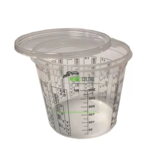 Skálázott oldószerálló műanyag keverőedény fedéllel 750ml