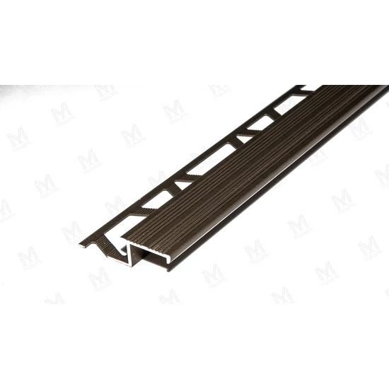 MM aluminium lépcsőprofil barázdált 10mm eloxált pezsgő 2,5m