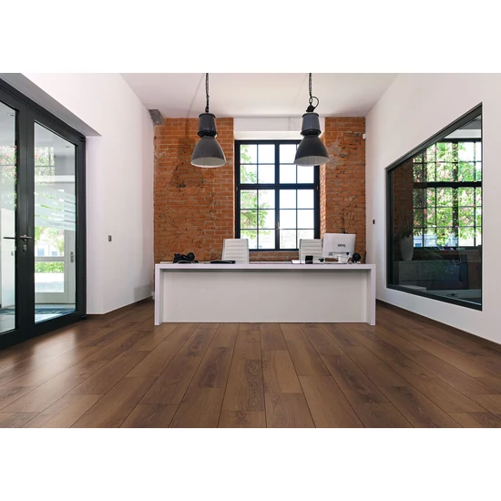 Kronospan Atlantic 8 K650 Grizzly Montreux Oak 1288x195x8mm 2,26m2/csomag