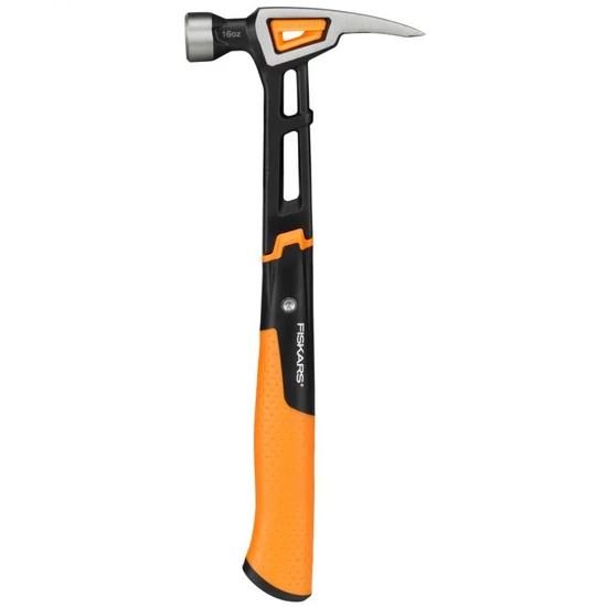 Fiskars IsoCore általános kalapács M